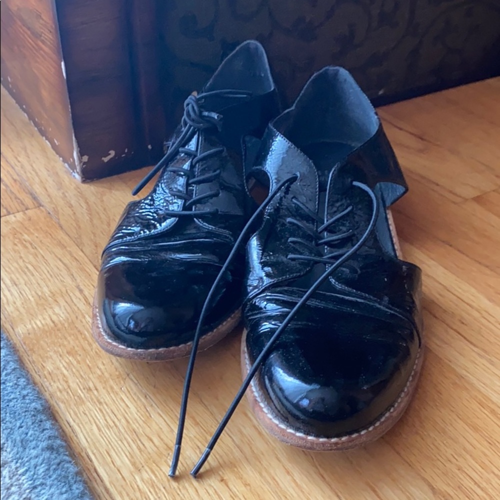Stuart Weitzman Shoes